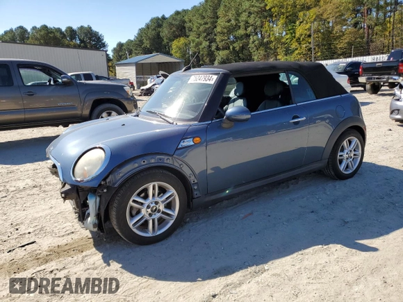 2011 MINI Convertible z VIN WMWZN3C54BTZ78386, wystawiony jako Copart lot #75247934 z przebiegiem 55 875 mil mil oraz Szkoda całkowita • Salvage title. Historia ofert i sprzedaży dostępna na DreamBid. Obrazek 1.