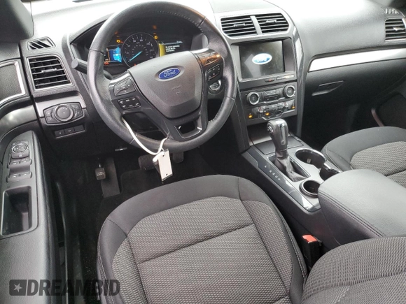 2018 Ford Explorer XLT с VIN 1FM5K7D84JGC44716, выставлен на аукционе Copart как лот 56388255 с пробегом 70 978 миль миль и Списание • Salvage title. История ставок и продаж доступна на DreamBid. Изображение 8.