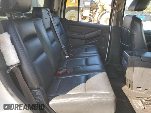 2008 Ford Explorer Limited with VIN 1FMEU65E58UA29737, listed as a Copart auction lot 72348964 with 238,293 mi miles and Salvage title. Bid and sale history available at DreamBid. Image 11.