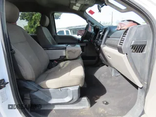 2020 Ford F-550 XL with VIN 1FD0W5HT8LED05338, listed as a Copart auction lot 41630945 with 76,493 mi miles and Clean Title. Bid and sale history available at carsss.com. Image 5.
