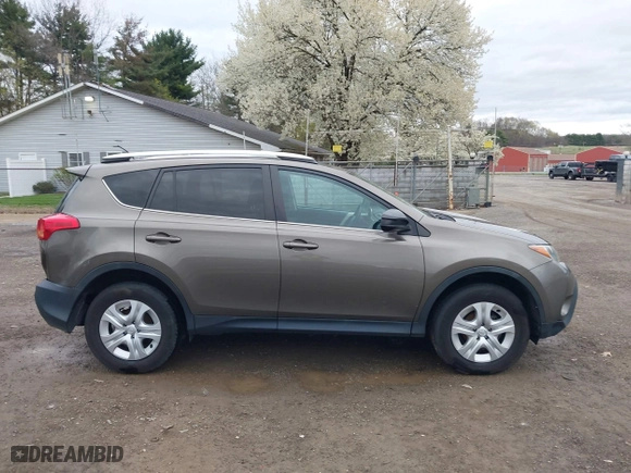 2015 Toyota RAV4 LE with VIN 2T3BFREV1FW245801, listed as a IAAI auction lot 42039074 with 129,181 mi miles. Bid and sale history available at carsss.com. Image 13.