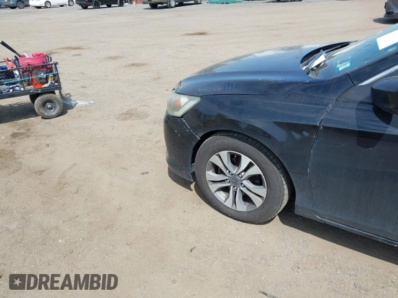 2015 Honda Accord LX with VIN 1HGCR2F31FA129952, listed as a IAAI auction lot 42123346 with 104,986 mi miles and . Bid and sale history available at DreamBid. Image 17.