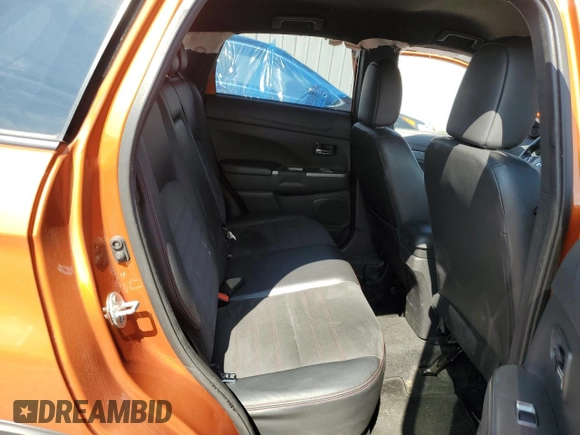 2020 Mitsubishi Outlander GT с VIN JA4AR4AW9LU003524, выставлен на аукционе Copart как лот 66332004 с пробегом 129 251 миль миль и Списание • Salvage title. История ставок и продаж доступна на DreamBid. Изображение 10.