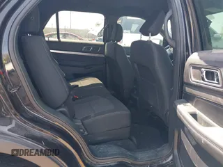 2019 Ford Explorer XLT z VIN 1FM5K8D81KGB26100, wystawiony jako IAAI lot #42074775 z przebiegiem 91 944 mil mil oraz . Historia ofert i sprzedaży dostępna na DreamBid. Obrazek 8.