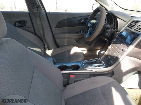 2013 Chevrolet Malibu LS with VIN 1G11B5SA4DF272628, listed as a IAAI auction lot 41906895 with 108,134 mi miles. Bid and sale history available at carsss.com. Image 5.