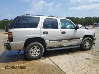 2004 Chevrolet Tahoe LS z VIN 1GNEC13V04J307606, wystawiony jako Copart lot #51999585 z przebiegiem 262 220 mil mil oraz Szkoda całkowita • Salvage title. Historia ofert i sprzedaży dostępna na DreamBid. Obrazek 3.