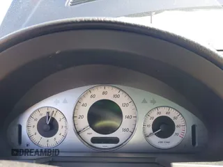 2007 Mercedes-Benz E 350 z VIN WDBUF56XX7B066912, wystawiony jako IAAI lot #41818878 z przebiegiem Nie podano mil oraz . Historia ofert i sprzedaży dostępna na DreamBid. Obrazek 7.