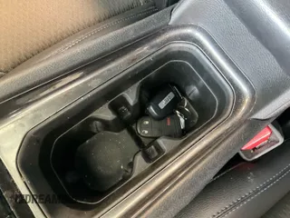 2022 Jeep Compass Latitude с VIN 3C4NJCBB4NT198675, выставлен на аукционе IAAI как лот 42566164 с пробегом 22 990 миль миль и . История ставок и продаж доступна на DreamBid. Изображение 1.