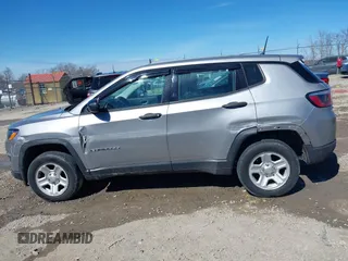 2018 Jeep Compass Sport with VIN 3C4NJDAB8JT191603, listed as a IAAI auction lot 41674308 with 107,291 mi miles and . Bid and sale history available at DreamBid. Image 14.