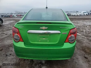2015 Chevrolet Sonic LT with VIN 1G1JC5SB8F4125653, listed as a Copart auction lot 85724534 with 78,286 mi miles and Salvage Title. Bid and sale history available at carsss.com. Image 6.