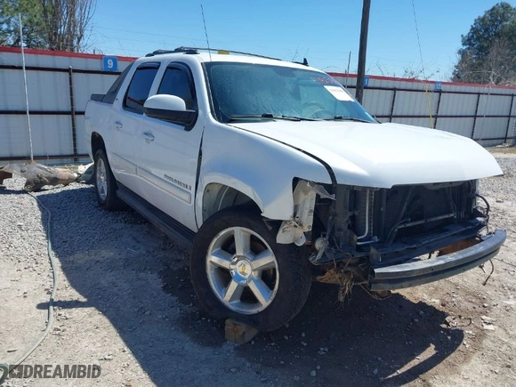 2009 Chevrolet Avalanche LT w/2LT with VIN 3GNEC22029G165263, listed as a IAAI auction lot 41812096 with 206,530 mi miles. Bid and sale history available at carsss.com. Image 1.