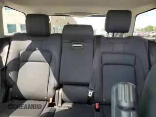 2019 Land Rover Range Rover HSE with VIN SALGS2SV8KA525147, listed as a Copart auction lot 63260595 with 47,219 mi miles and Salvage title. Bid and sale history available at DreamBid. Image 10.