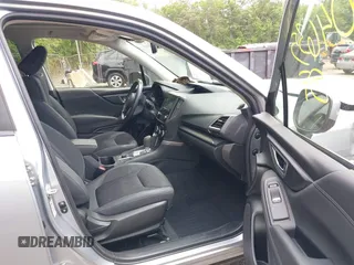 2020 Subaru Forester Premium z VIN JF2SKAJC1LH457523, wystawiony jako IAAI lot #42304635 z przebiegiem 30 390 mil mil oraz . Historia ofert i sprzedaży dostępna na DreamBid. Obrazek 5.
