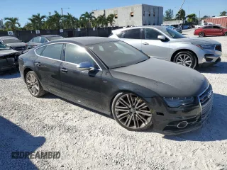 2018 Audi S7 Prestige with VIN WAU2FAFC0JN058562, listed as a Copart auction lot 82033804 with 47,429 mi miles and Salvage Title. Bid and sale history available at carsss.com. Image 4.
