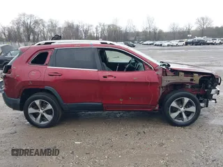 2019 Jeep Cherokee Limited with VIN 1C4PJMDNXKD133952, listed as a IAAI auction lot 41944222 with 75,410 mi miles and . Bid and sale history available at DreamBid. Image 14.