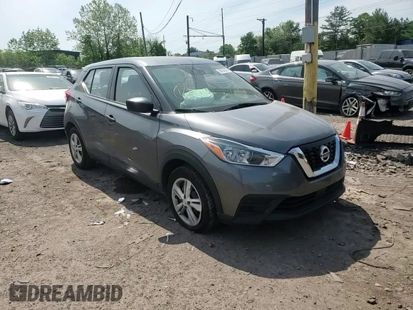 2020 Nissan Kicks S z VIN 3N1CP5BV9LL539063, wystawiony jako Copart lot #56322625 z przebiegiem 78 335 mil mil oraz Szkoda całkowita • Salvage title. Historia ofert i sprzedaży dostępna na DreamBid. Obrazek 13.