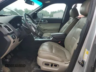 2011 Ford Explorer XLT z VIN 1FMHK8D83BGA34161, wystawiony jako Copart lot #61349825 z przebiegiem 250 382 mil mil oraz Szkoda całkowita • Salvage title. Historia ofert i sprzedaży dostępna na DreamBid. Obrazek 7.