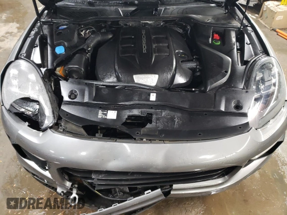 2015 Porsche Cayenne Diesel z VIN WP1AF2A24FLA35760, wystawiony jako Copart lot #43628215 z przebiegiem 162 980 mil mil oraz Szkoda całkowita • Salvage title. Historia ofert i sprzedaży dostępna na DreamBid. Obrazek 11.
