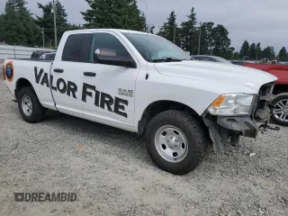 2017 Ram 1500 Tradesman z VIN 1C6RR7FG1HS837373, wystawiony jako Copart lot #59817945 z przebiegiem 90 298 mil mil oraz Szkoda całkowita • Salvage title. Historia ofert i sprzedaży dostępna na DreamBid. Obrazek 4.
