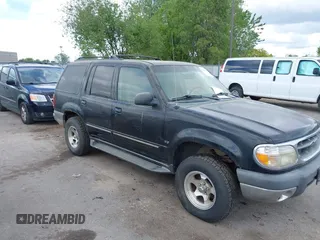 1999 Ford Explorer XLT с VIN 1FMZU35P8XZB06166, выставлен на аукционе IAAI как лот 42253702 с пробегом 233 876 миль миль и . История ставок и продаж доступна на DreamBid. Изображение 1.
