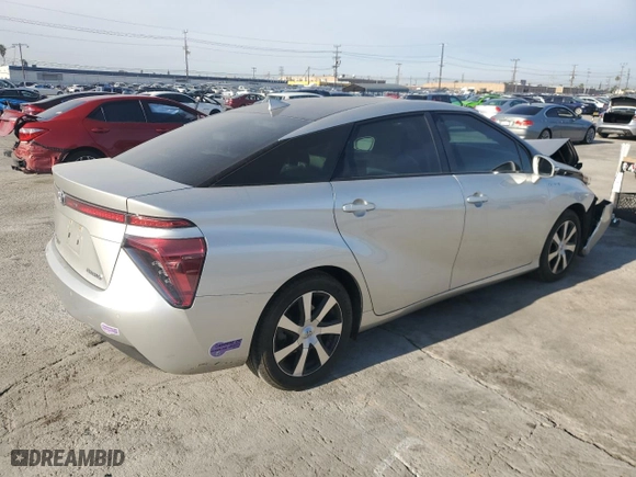 2019 Toyota Mirai with VIN JTDBVRBDXKA006805, listed as a Copart auction lot 82049143 with 46,927 mi miles. Bid and sale history available at carsss.com. Image 3.