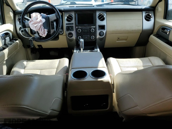 2016 Ford Expedition Max Limited z VIN 1FMJK1KT3GEF12095, wystawiony jako Copart lot #51975955 z przebiegiem 165 798 mil mil oraz Szkoda całkowita • Salvage title. Historia ofert i sprzedaży dostępna na DreamBid. Obrazek 8.
