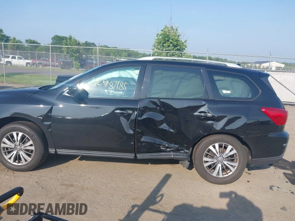 2019 Nissan Pathfinder Platinum with VIN 5N1DR2MM6KC627265, listed as a IAAI auction lot 42487185 with 110,727 mi miles and . Bid and sale history available at DreamBid. Image 14.