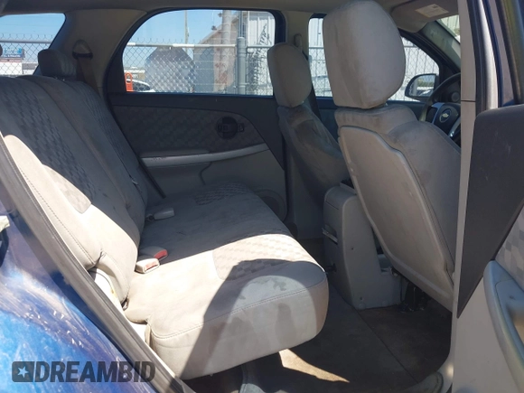 2008 Chevrolet Equinox LS with VIN 2CNDL13F486337901, listed as a IAAI auction lot 42109169 with 438,567 mi miles. Bid and sale history available at carsss.com. Image 8.