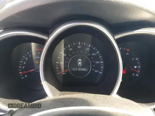 2014 Kia Optima EX z VIN 5XXGN4A7XEG304512, wystawiony jako Copart lot #50656505 z przebiegiem 141 746 mil mil oraz Szkoda całkowita • Salvage title. Historia ofert i sprzedaży dostępna na DreamBid. Obrazek 9.
