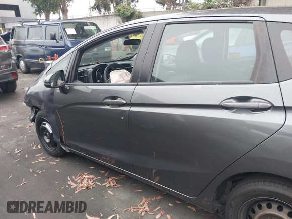 2020 Honda Fit LX with VIN 3HGGK5H40LM701895, listed as a IAAI auction lot 42432492 with 122,212 mi miles and . Bid and sale history available at DreamBid. Image 14.