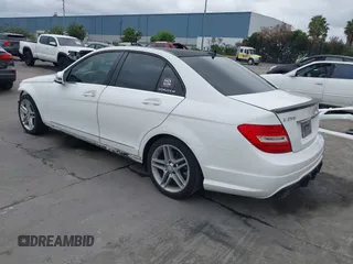 2013 Mercedes-Benz C 350 Sport with VIN WDDGF5HBXDA834637, listed as a IAAI auction lot 42128025 with 114,712 mi miles and . Bid and sale history available at DreamBid. Image 3.