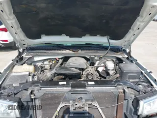 2005 Chevrolet Silverado 1500 LS with VIN 2GCEC19T851312059, listed as a IAAI auction lot 42038341 with 223,642 mi miles and . Bid and sale history available at DreamBid. Image 10.