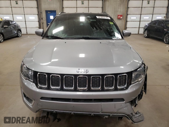2020 Jeep Compass Limited with VIN 3C4NJCCB4LT194010, listed as a Copart auction lot 52383715 with 100,877 mi miles and Clean title. Bid and sale history available at DreamBid. Image 5.