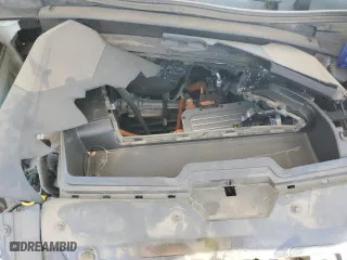 2022 Kia EV6 Light with VIN KNDC34LB9N5056523, listed as a Copart auction lot 57764034 with 33,042 mi miles and Salvage Title. Bid and sale history available at carsss.com. Image 11.