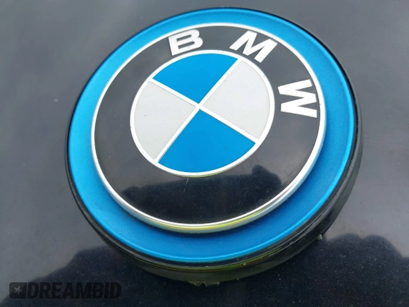 2014 BMW i3 with VIN WBY1Z4C56EV276183, listed as a IAAI auction lot 42345866 with 102,934 mi miles and . Bid and sale history available at DreamBid. Image 12.