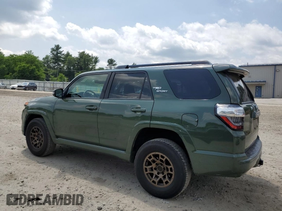 2022 Toyota 4Runner TRD Sport with VIN JTESU5JRXN5986229, listed as a Copart auction lot 61629845 with 44,127 mi miles and Clean title. Bid and sale history available at DreamBid. Image 2.