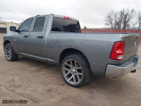 2010 Dodge Ram 1500 ST with VIN 1D7RB1GP2AS248756, listed as a IAAI auction lot 41478178 with 268,353 mi miles. Bid and sale history available at carsss.com. Image 3.