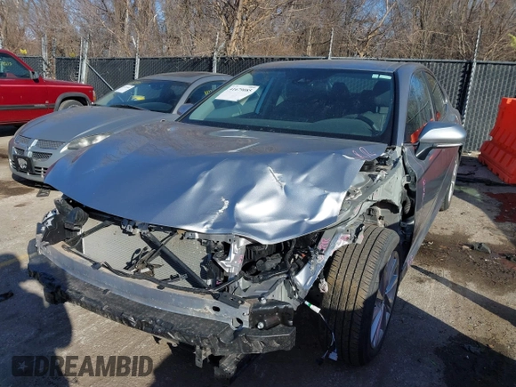 2023 Toyota Camry LE z VIN 4T1C11AK1PU771615, wystawiony jako IAAI lot #41679085 z przebiegiem 20 230 mil mil oraz . Historia ofert i sprzedaży dostępna na DreamBid. Obrazek 6.