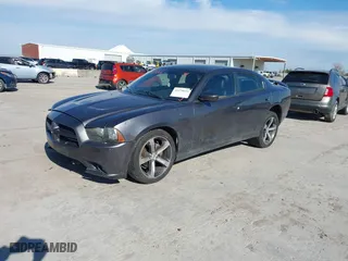 2014 Dodge Charger SXT with VIN 2C3CDXHG2EH256675, listed as a IAAI auction lot 41278616 with 139,709 mi miles. Bid and sale history available at carsss.com. Image 17.