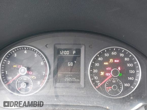 2010 Volkswagen Jetta SEL with VIN 3VWRX7AJ1AM018411, listed as a IAAI auction lot 41882206 with 282,505 mi miles and . Bid and sale history available at DreamBid. Image 7.