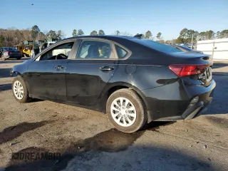 2024 Kia Forte LX with VIN 3KPF24AD0RE699194, listed as a Copart auction lot 88967025 with 32,691 mi miles and Salvage Title. Bid and sale history available at carsss.com. Image 2.