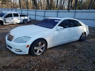 2010 Mercedes-Benz S-Class S 550 with VIN WDDNG7BB0AA340596, listed as a Copart auction lot 87000054 with 197,403 mi miles and Salvage Title. Bid and sale history available at carsss.com. Image 1.