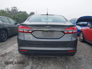 2018 Ford Fusion Energi SE with VIN 3FA6P0PU1JR130262, listed as a IAAI auction lot 41495217 with 68,708 mi miles. Bid and sale history available at carsss.com. Image 16.