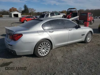 2013 BMW 7 Series 750i xDrive z VIN WBAYB6C53DD223796, wystawiony jako Copart lot #79402144 z przebiegiem 144 125 mil mil oraz Czysty tytuł • Clean title. Historia ofert i sprzedaży dostępna na DreamBid. Obrazek 3.