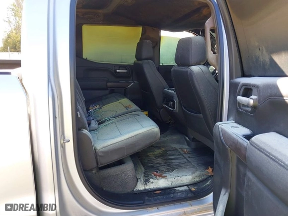 2019 GMC Sierra 1500 SLT with VIN 3GTU9DEDXKG273682, listed as a IAAI auction lot 41131281 with 1 mi miles. Bid and sale history available at carsss.com. Image 8.