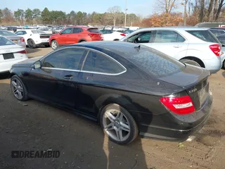 2015 Mercedes-Benz C-Class C 250 with VIN WDDGJ4HB4FG367188, listed as a IAAI auction lot 40912003 with 121,128 mi miles. Bid and sale history available at carsss.com. Image 14.