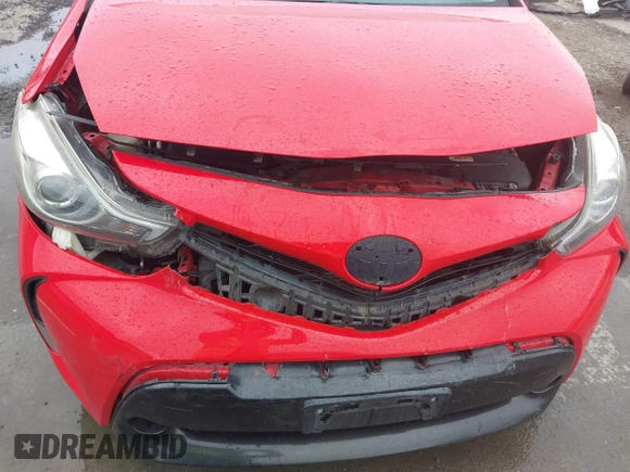 2016 Toyota Prius v Two with VIN JTDZN3EU8GJ041518, listed as a IAAI auction lot 41916830 with 106,526 mi miles. Bid and sale history available at carsss.com. Image 6.