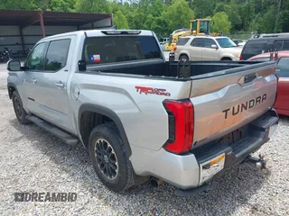 2022 Toyota Tundra SR5 with VIN 5TFLA5AB3NX017848, listed as a IAAI auction lot 42429134 with 53,883 mi miles and . Bid and sale history available at DreamBid. Image 3.