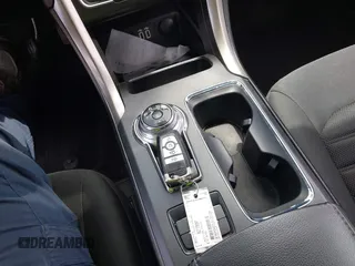 2020 Ford Fusion SE с VIN 3FA6P0HD2LR120129, выставлен на аукционе IAAI как лот 42359398 с пробегом 58 692 миль миль и . История ставок и продаж доступна на DreamBid. Изображение 11.