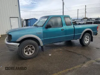1995 Ford Ranger XLT with VIN 1FTDR15X0SPA35845, listed as a Copart auction lot 81983874 with 214,785 mi miles and Salvage Title. Bid and sale history available at carsss.com. Image 1.